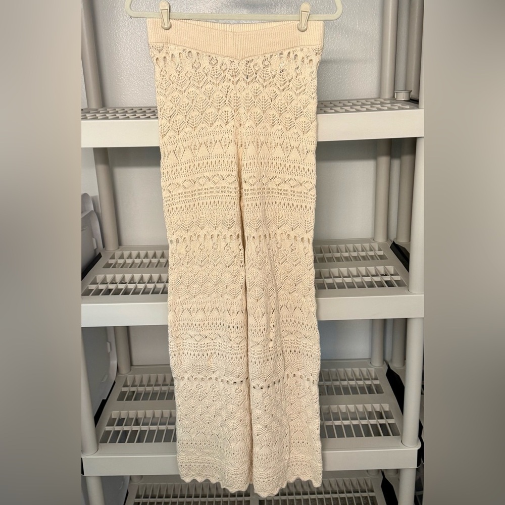 NWT House Of Harlow‎ 1960 2pc Set Crochet Knit Crop Top + Flare Pants Beige Sz M - Picture 4 of 10